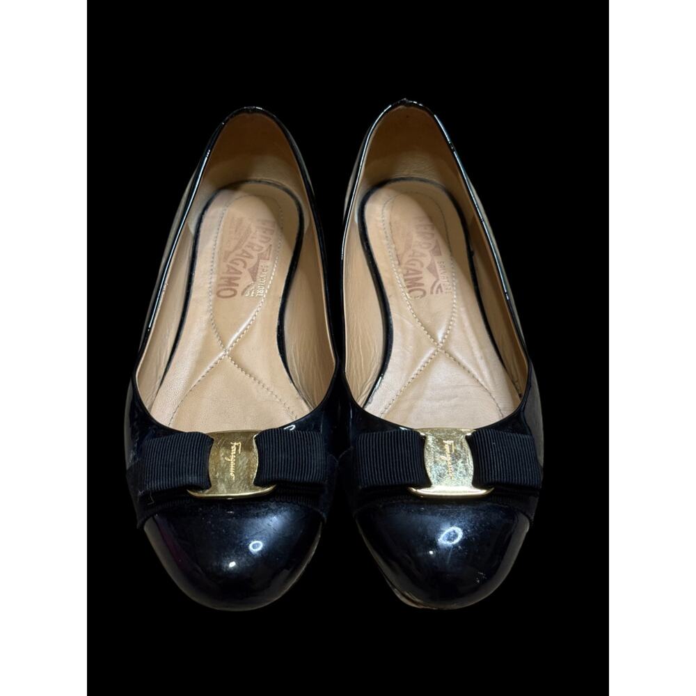 Salvatore Ferragamo Varina Black Patent Leather ballet Womens flats Size 6C  E8